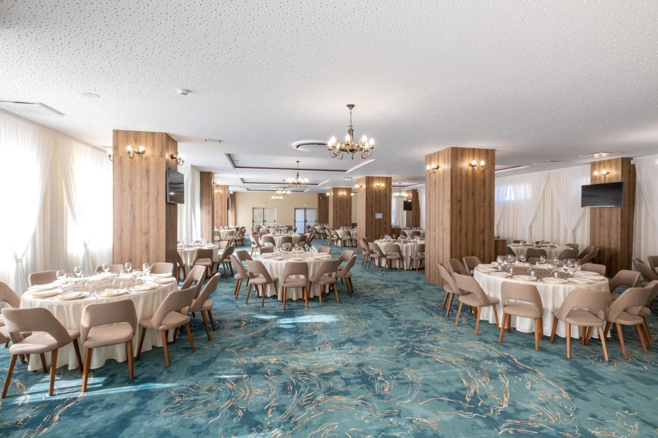 Fiald Hotel & Spa باكاو المظهر الخارجي الصورة