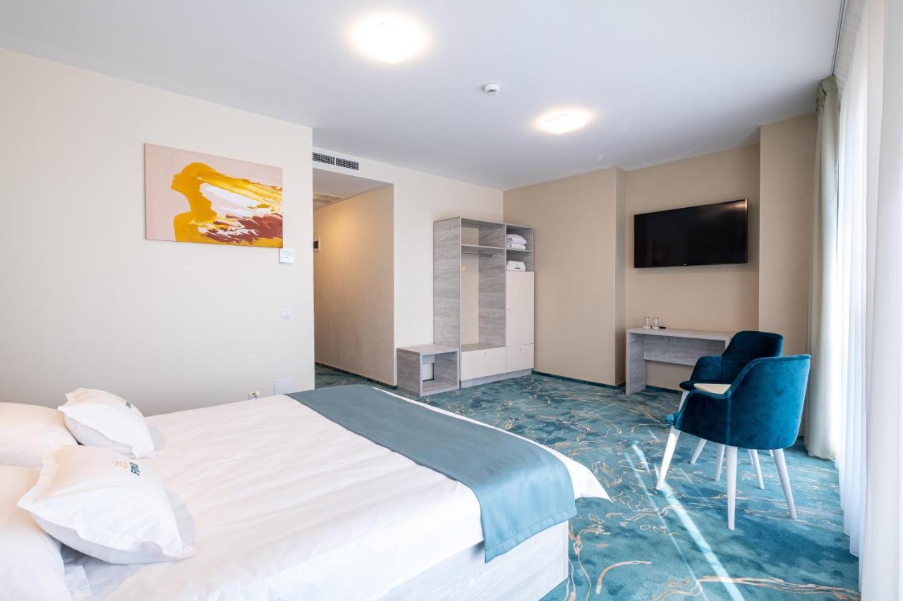 Fiald Hotel & Spa باكاو المظهر الخارجي الصورة