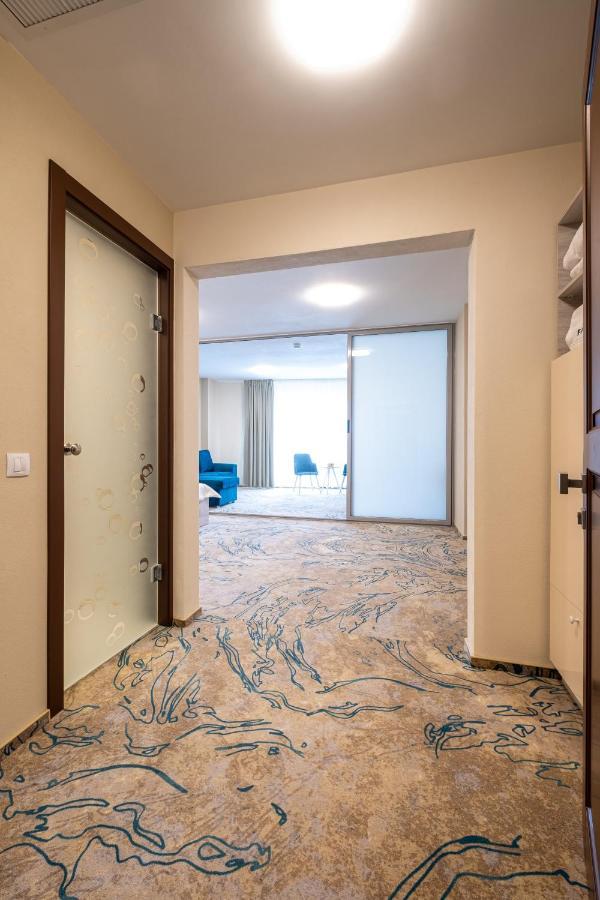 Fiald Hotel & Spa باكاو المظهر الخارجي الصورة