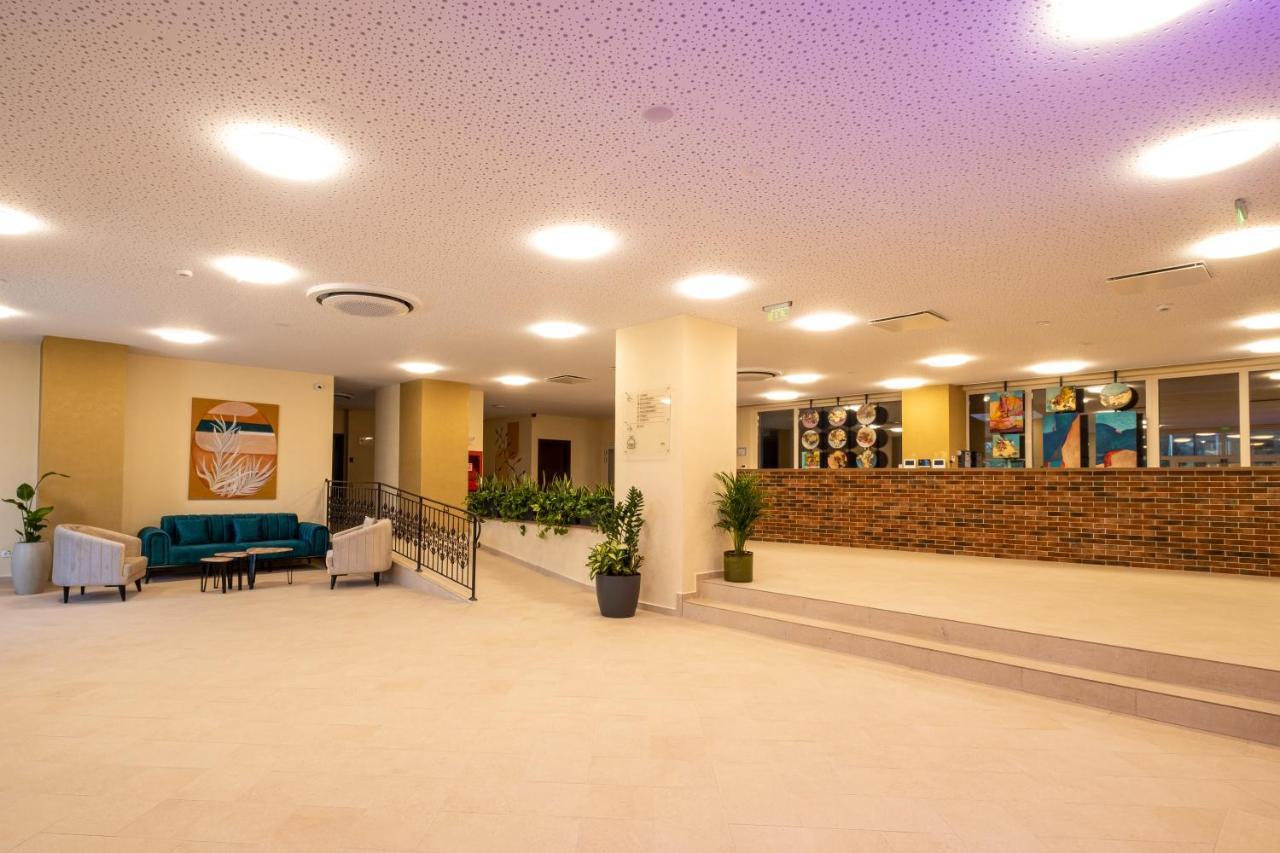Fiald Hotel & Spa باكاو المظهر الخارجي الصورة